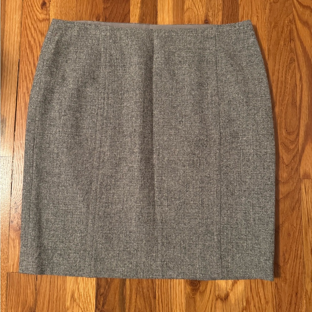 Ann Taylor Gray Wool Silk Blend Lined Pencil Skirt - 10 Petite